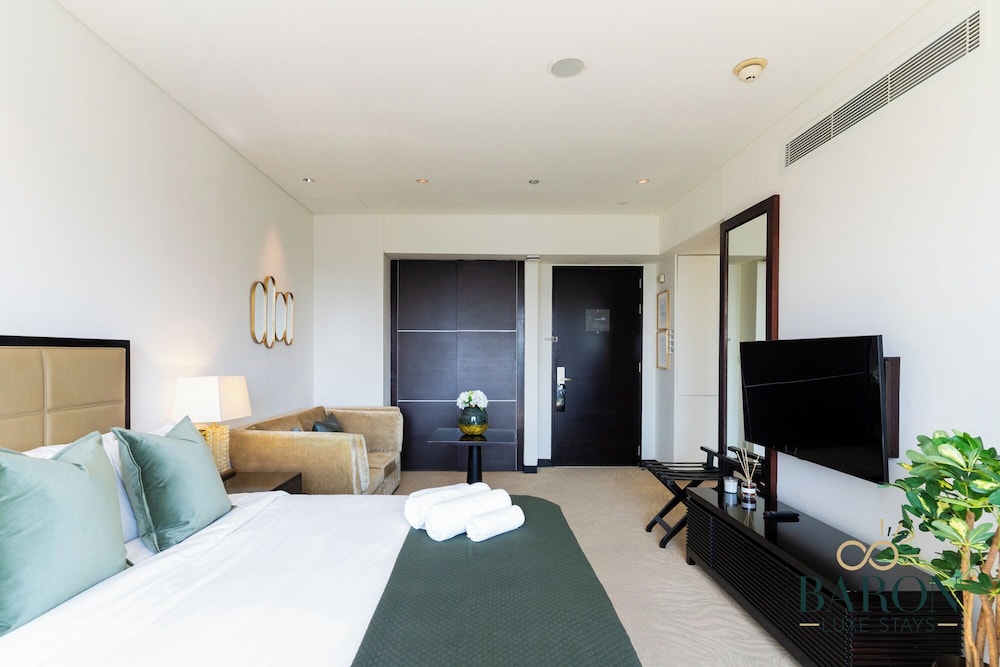 Amazing Studio, Address Marina. photo 4