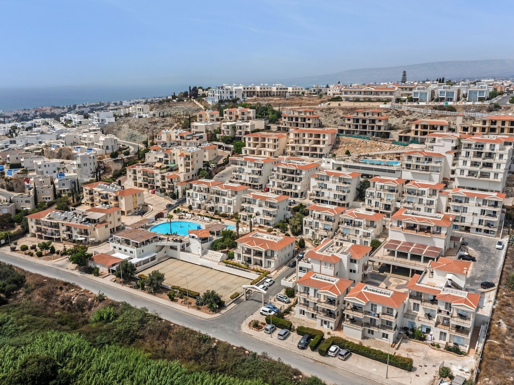 Sanders Seaview Paphos