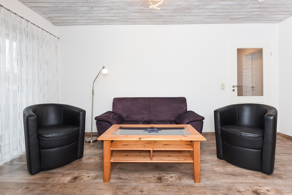 Gemuetliche Ferienwohnung mit Balkon - Ideal fur 2 Personen