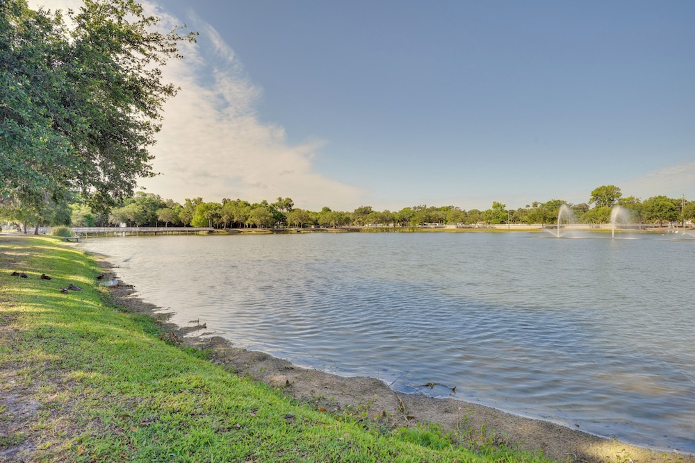 Private Pool & Park Access: Cozy South Daytona Gem