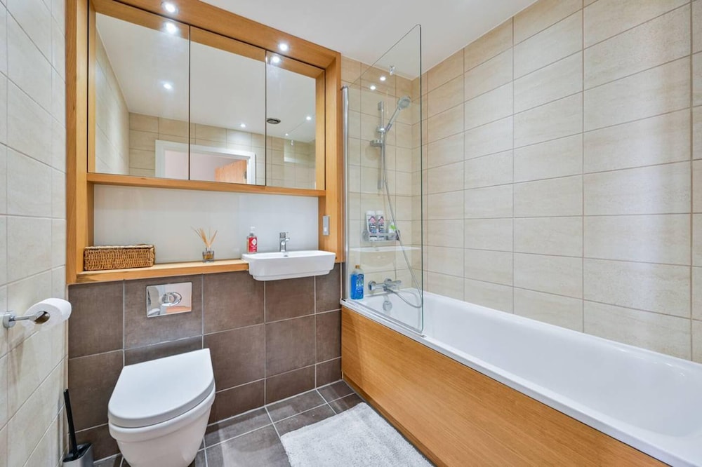 London Bliss Retreat