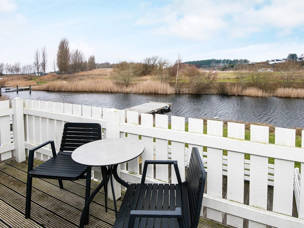 6 Person Holiday Home in Ebeltoft-by Traum