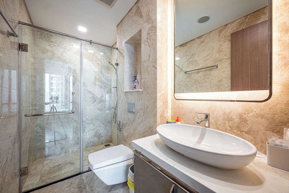 Landmark 81 Luxury - SaigonHomes