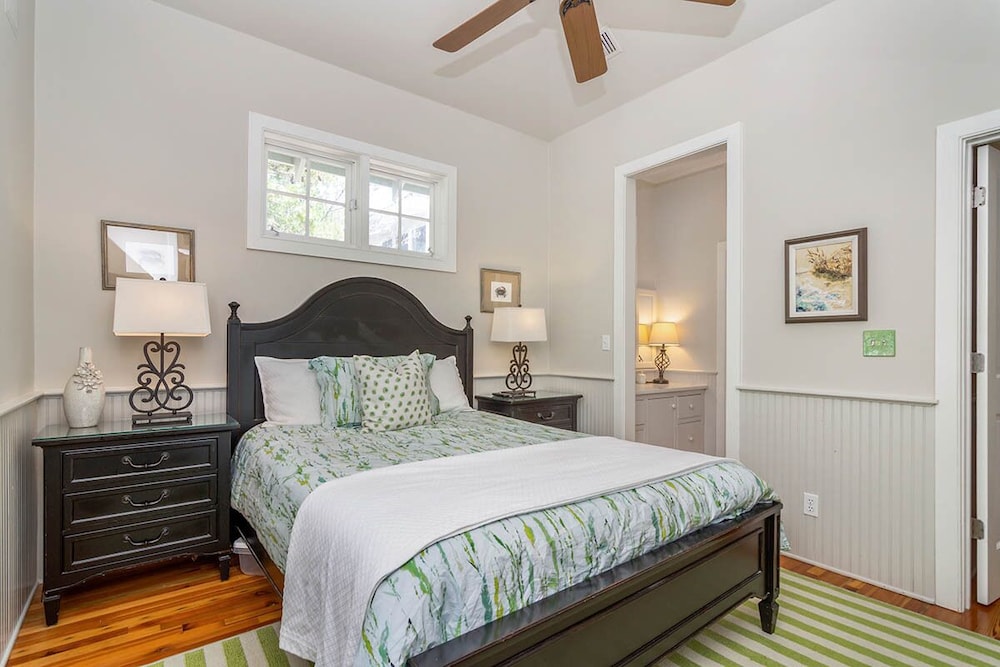 Cottage Rental Agency - Seaside, Florida