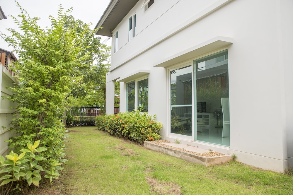 Maximum Land & House with WiFi