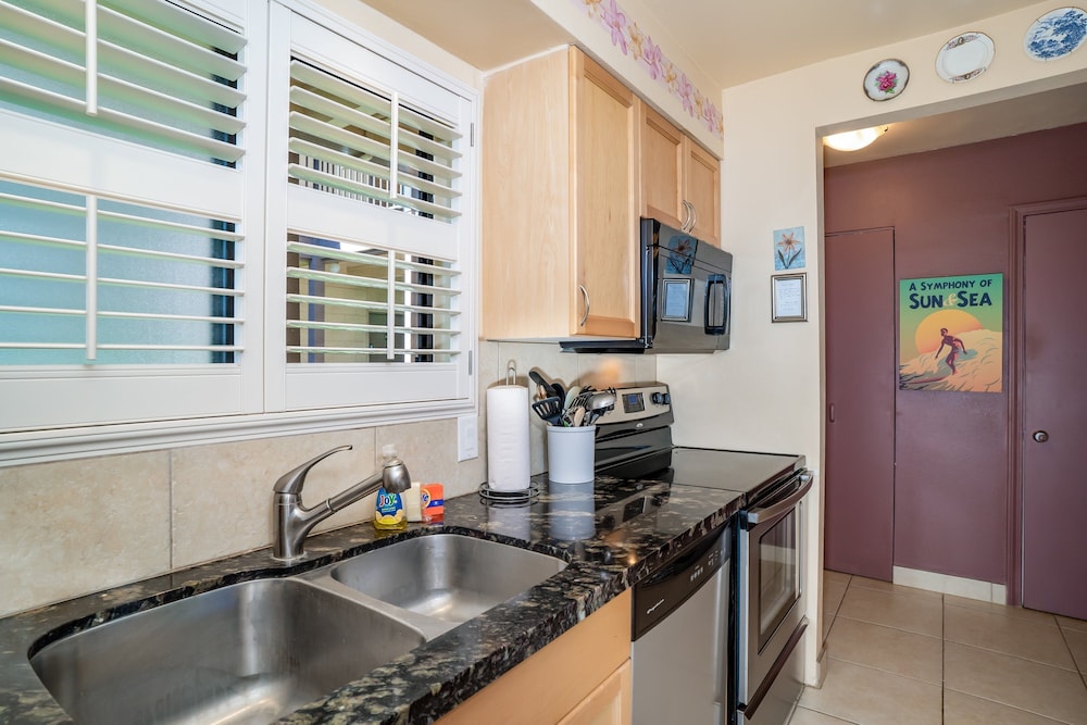 Suite Maui Paradise Condo
