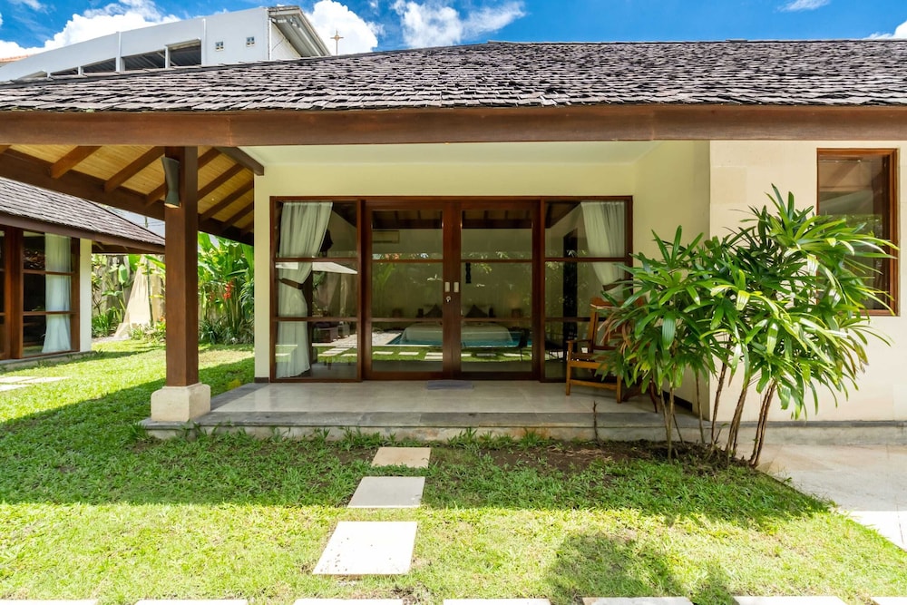 Villa Alroda Antik