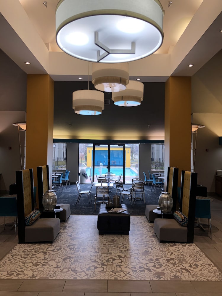 Best Western Courtview Hotel - Image 4