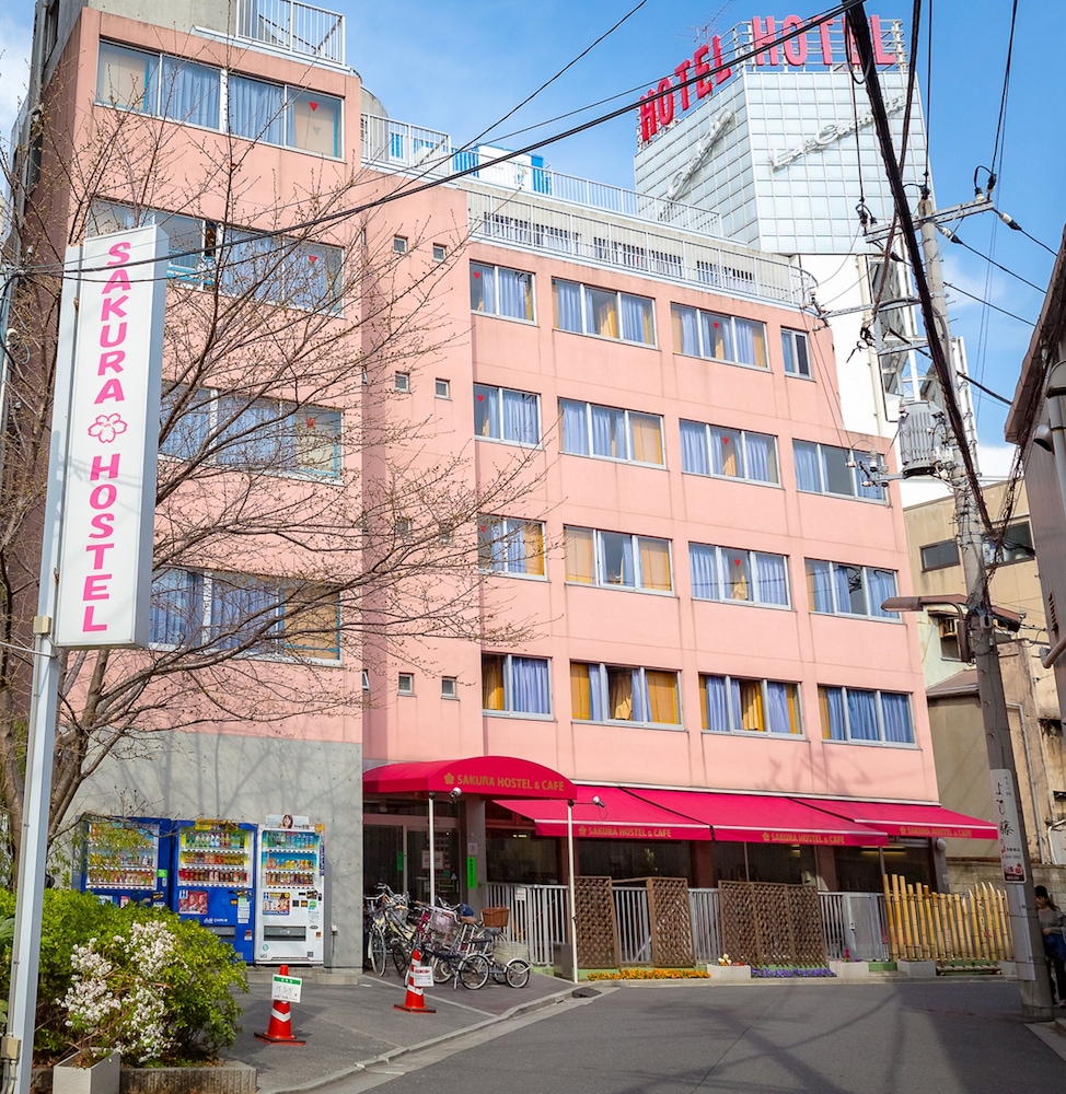 Sakura Hostel Asakusa - Image 1