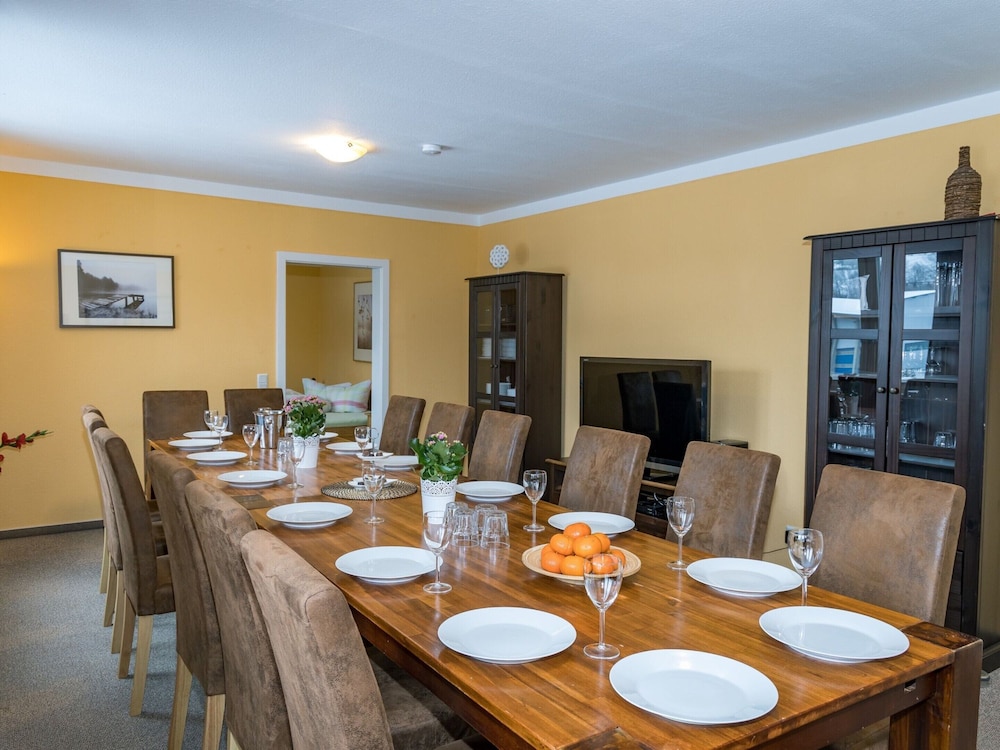 Large Apartment in the Beautiful Sauerland With Garden, Patio and Sauna