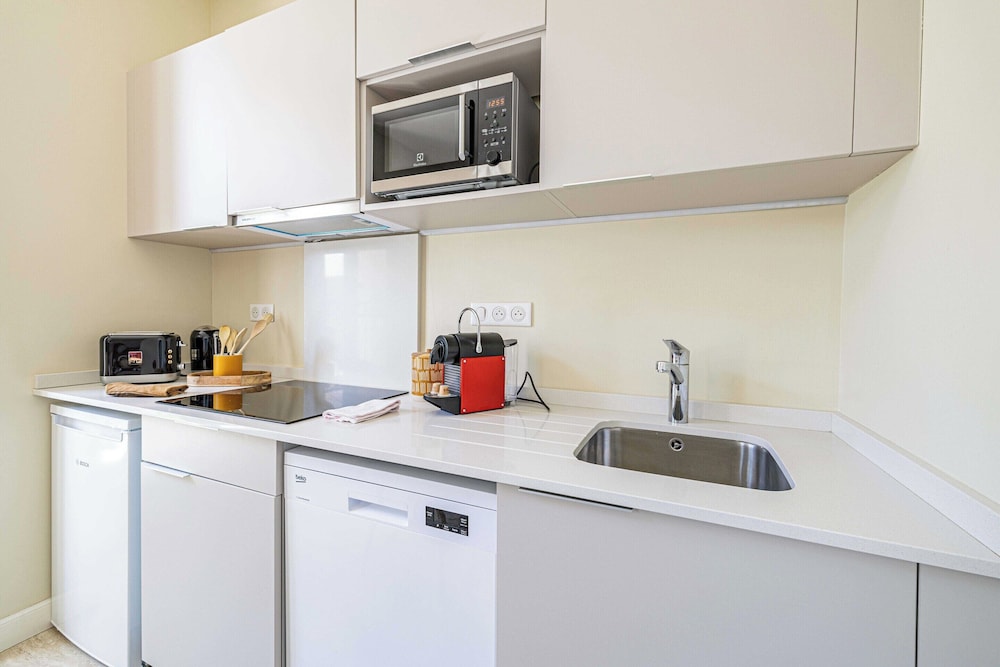 Quiet and Luxurious Studio - Cannes Center - 2p view 2