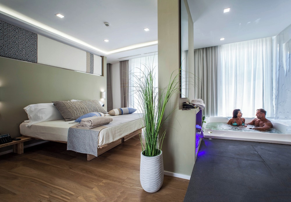 NoHa Lifestyle Hotel
