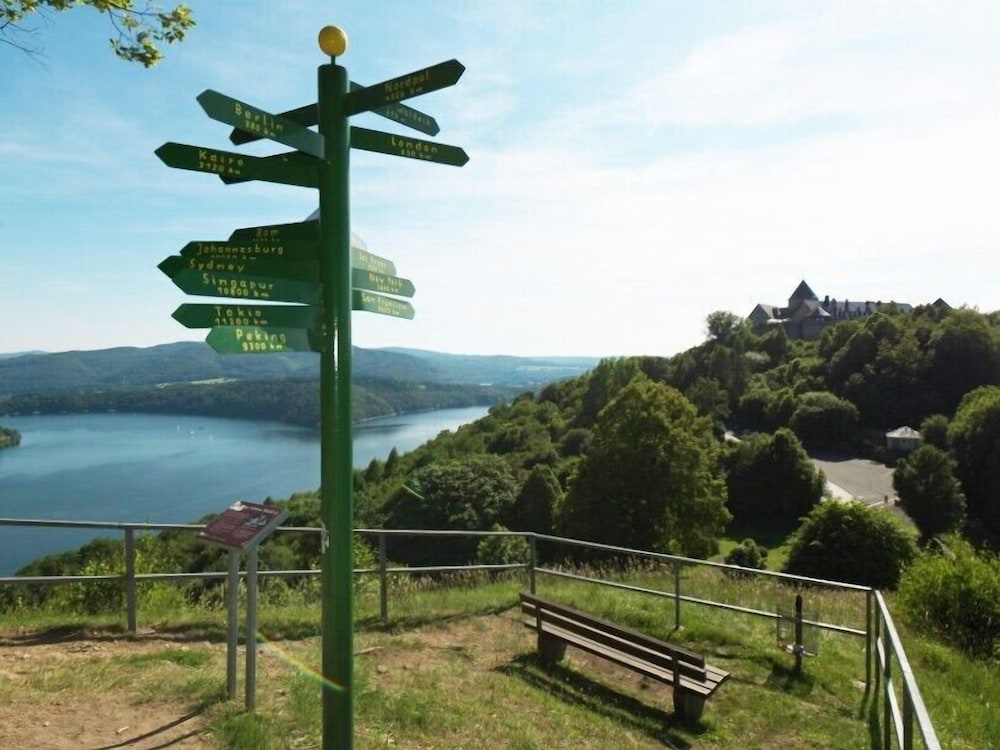 Hotel Garni Belvedere, das BIO Hotel  SuiteHotel am Ederse - Property Image 1