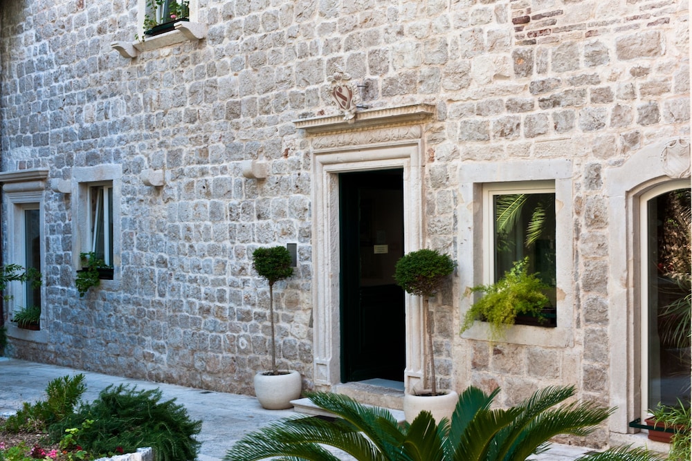 Hotel Park Hvar - Image 1