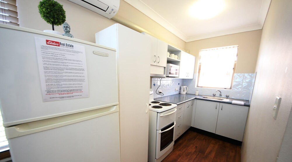 Dunbar Court Unit 5 at South West Rocks
