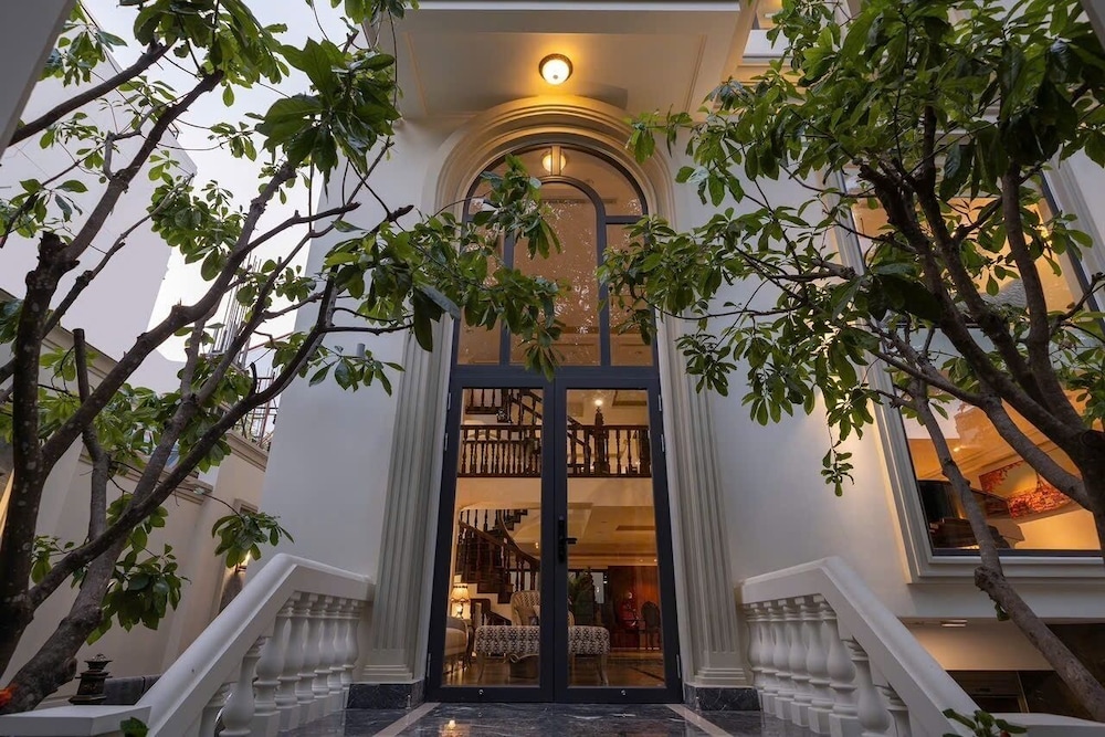 Villa Harmony 9 bedrooms