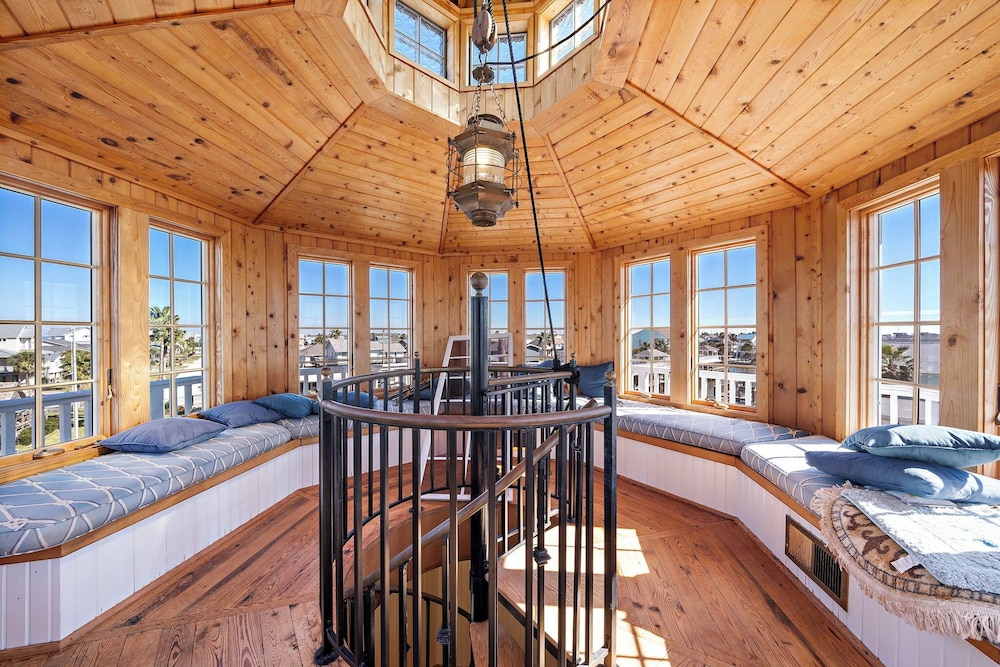 Reelview by Ryson Vacation Rentals