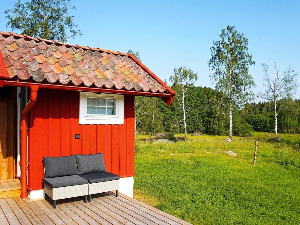 5 Person Holiday Home in Mellosa view 5