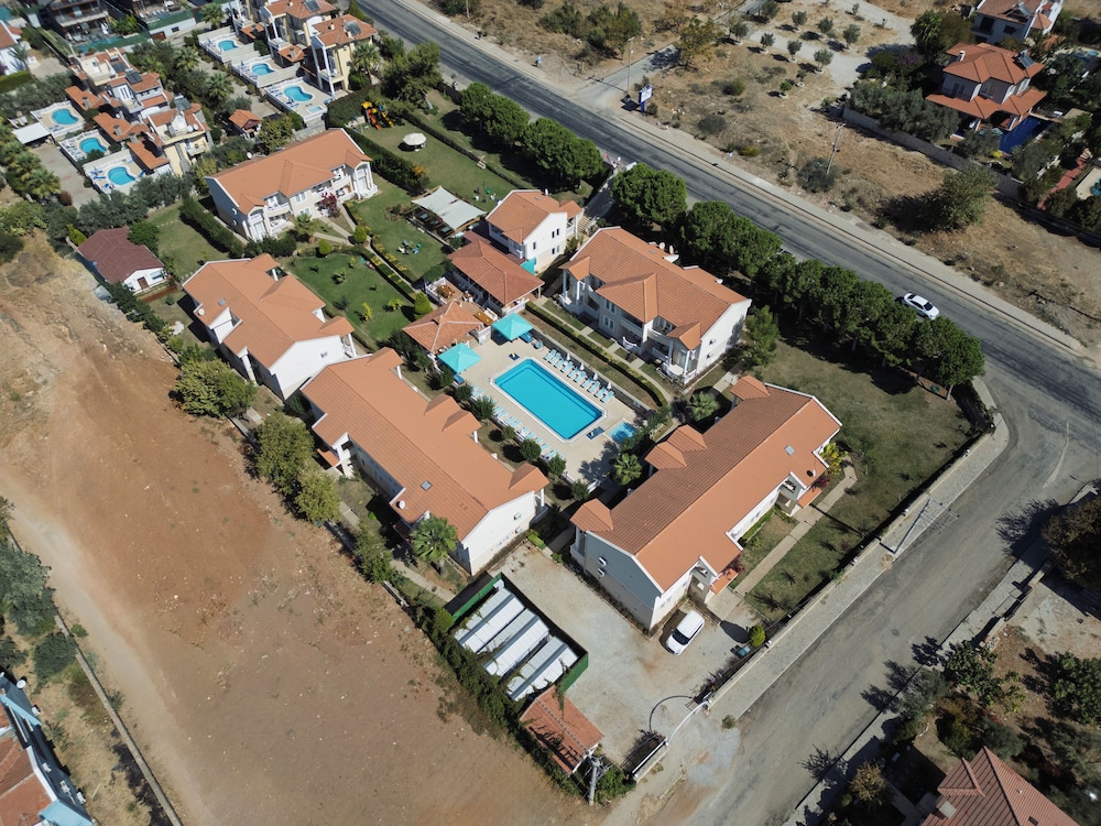 Larimar Suite Otel - Image 18