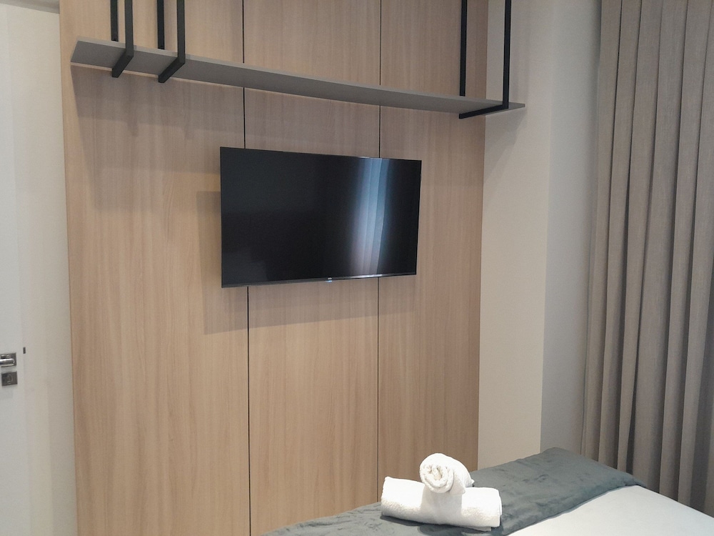 Ocean View Apt 550m From the Beach Gev1304