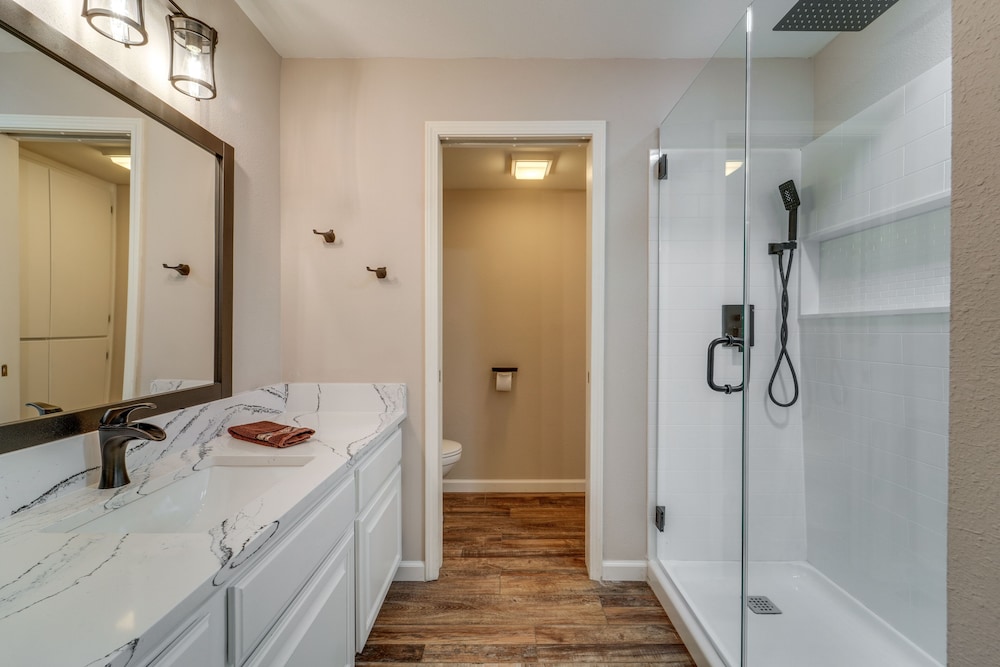 Lake Tahoe Vacations - Incline Village Retreat Near Skiing  Beaches - Property Image 3