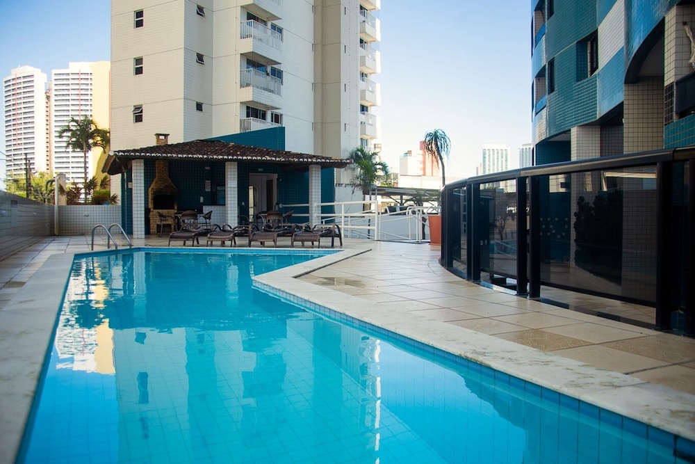 Apto Completo com Piscina e Wi-fi em Ponta Negra