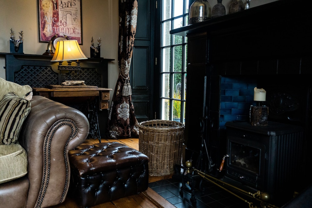 Yann's at Glenearn House