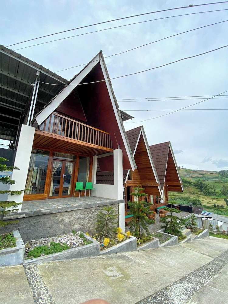Zaada Villa Dieng by Travelink