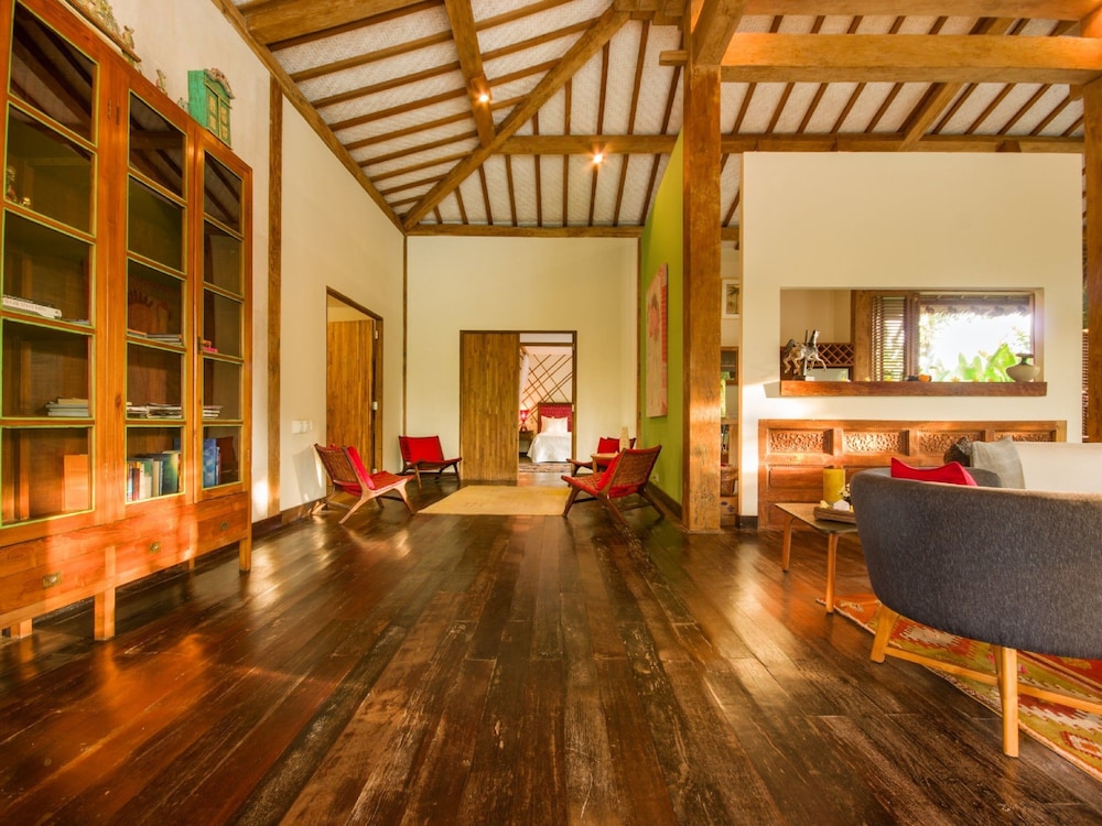 Villa Desa Roro Dua by Villa Finder
