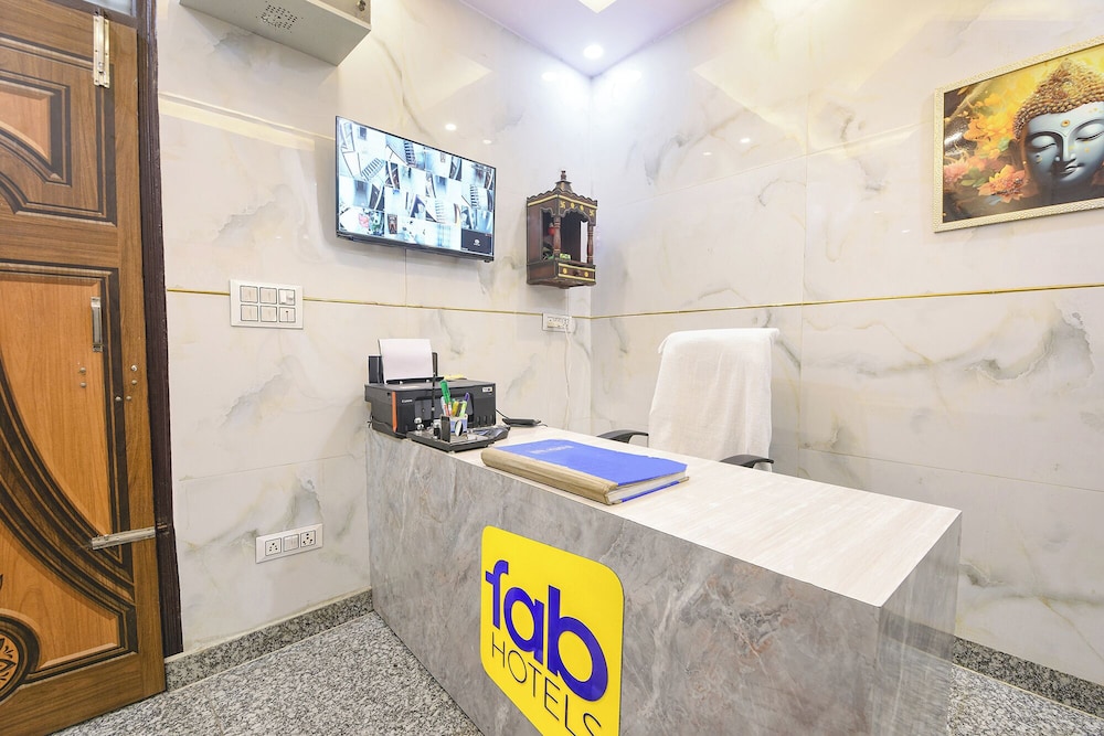 Fabhotel Comfort Home Stay