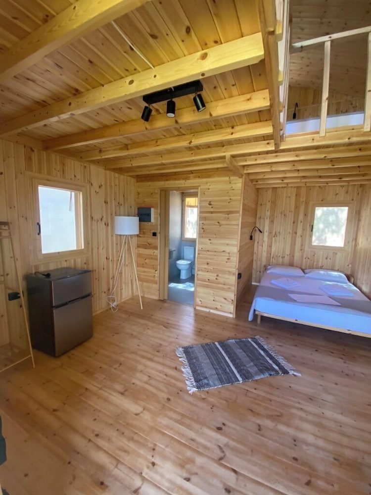 Nirikos Camping