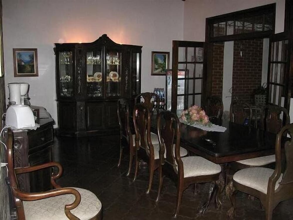 Casa Colonial Bed And Breakfast