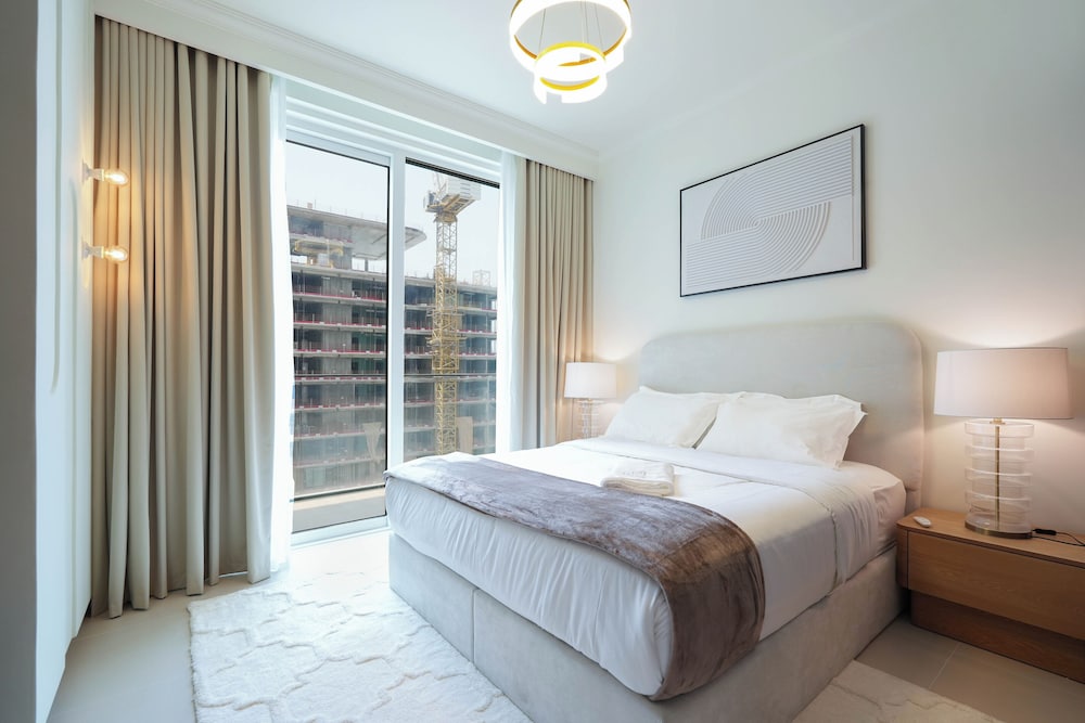KeyRock - Dubai Marina with Pool & Gym