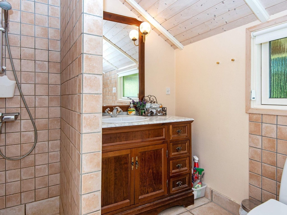 6 Person Holiday Home in Ansager