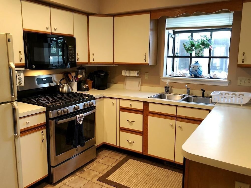 Sussex Street 73B