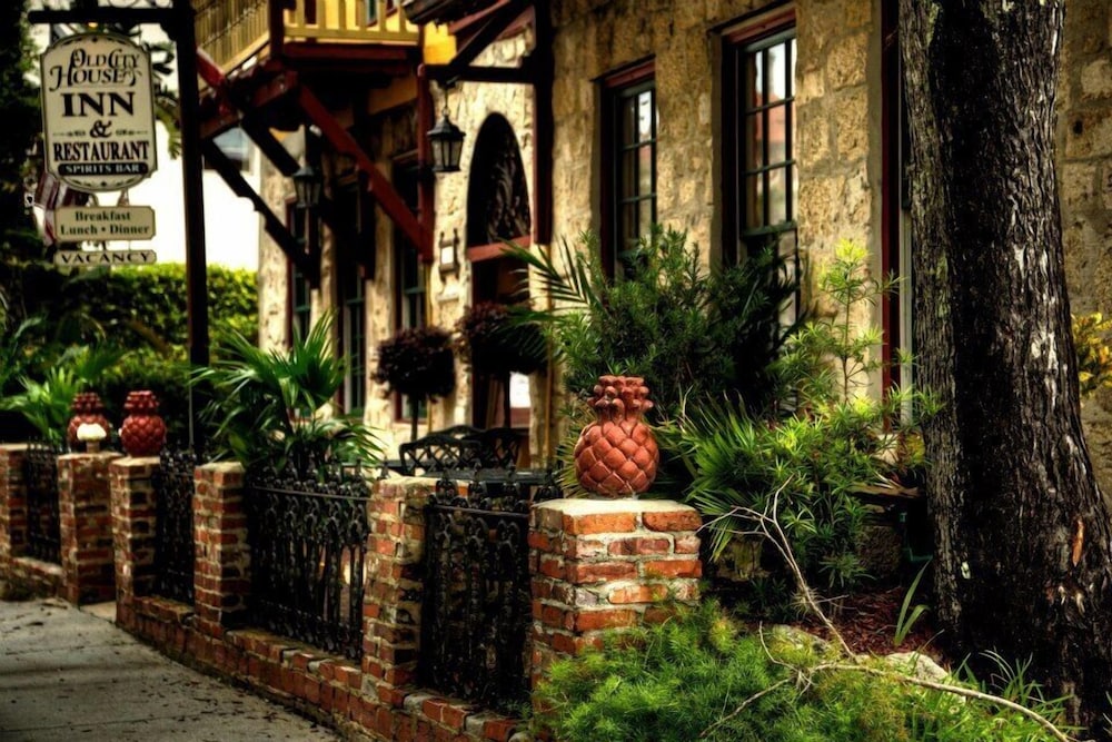 Old City House Inn and Restaurant