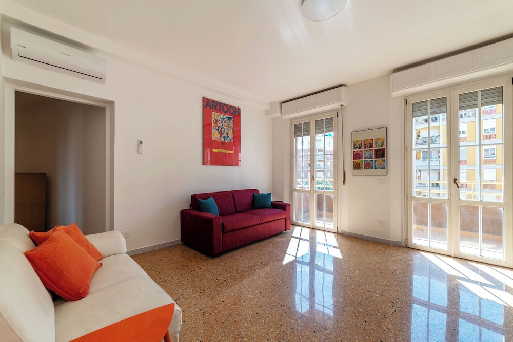 Spacious flat near to Central Rome