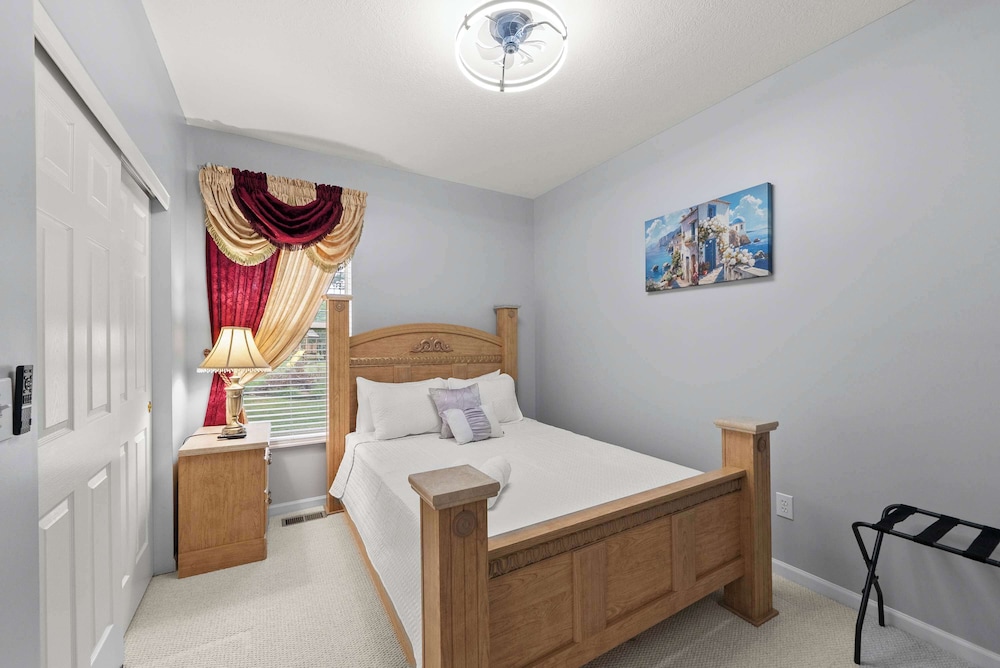 Pickerington Haven Home for 10