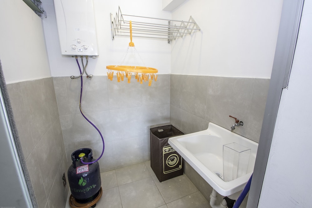 Terra Nostra Suites