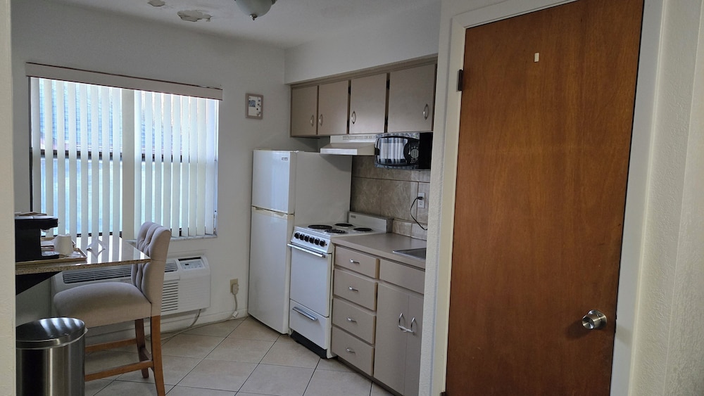 Merida Inn and Suites