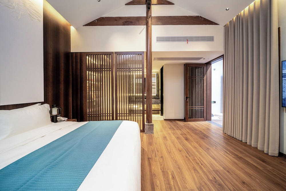 Bajiazhan Yulin Yuchi Homestay