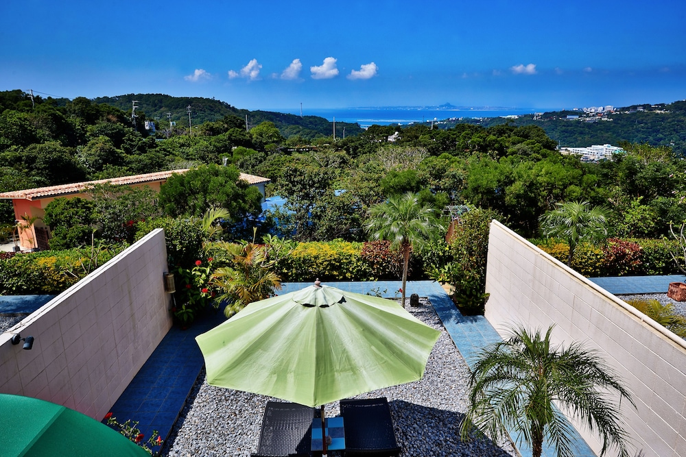 Villa Motobu Hills