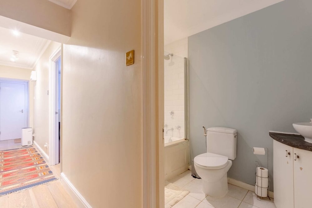 Gorgeous 2BD Garden Getaway, Victoria Park