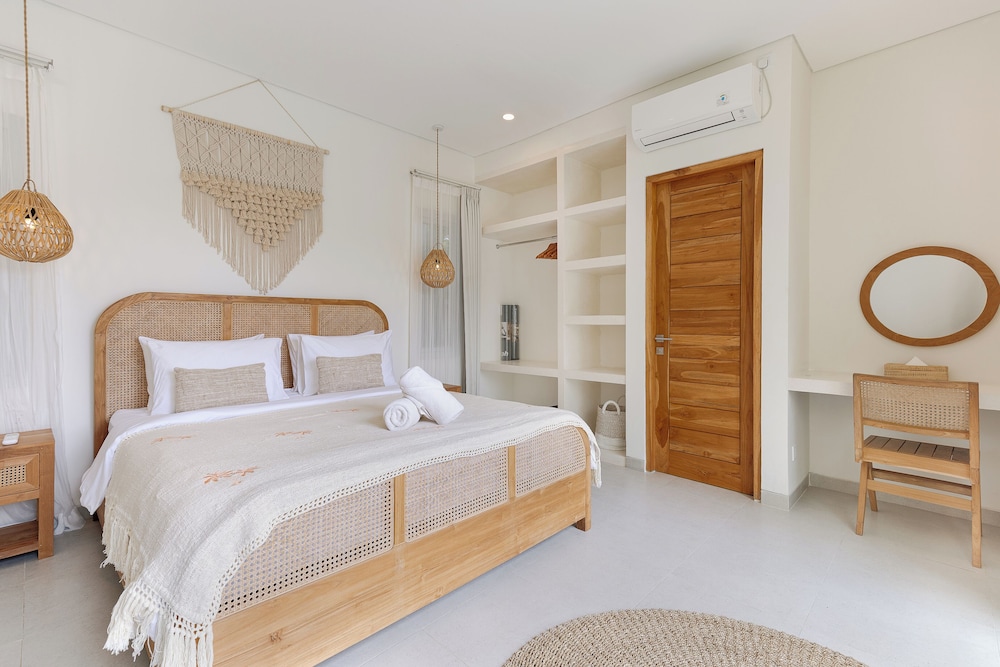 Mata Biru Villa by Betterplace
