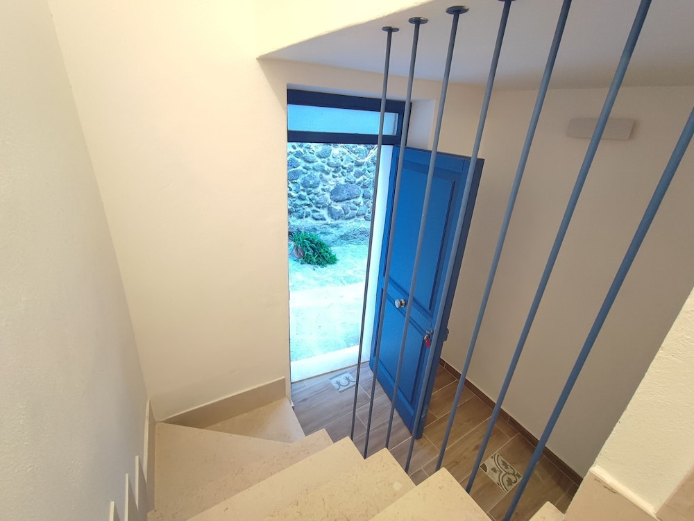 Room-l'appusentu in the Historical Cente