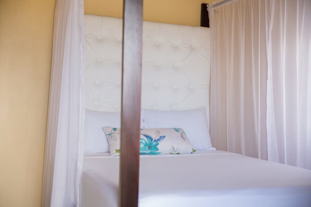 Apartment in Hellshire near Beach