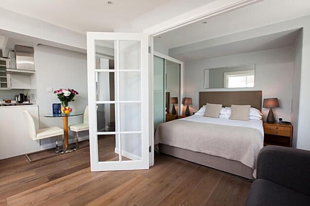 Nell Gwynn House Apartments