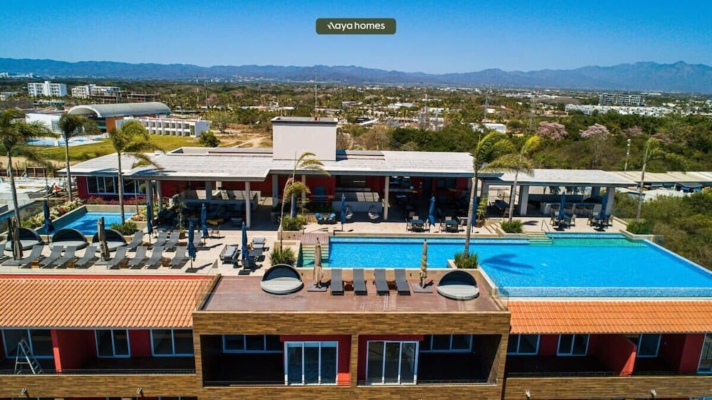 Luxury 2BR Condo in Nuevo Vallarta - Rooftop Pool