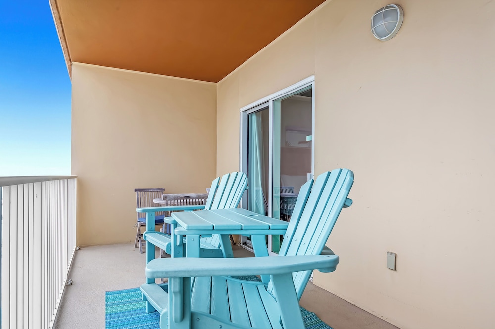 Crystal Shores West Condos by Hosteeva