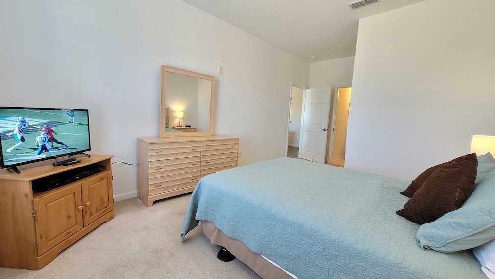 Wp2300si Windsor Palm 3 Bed Condo 3 Bedroom Condo